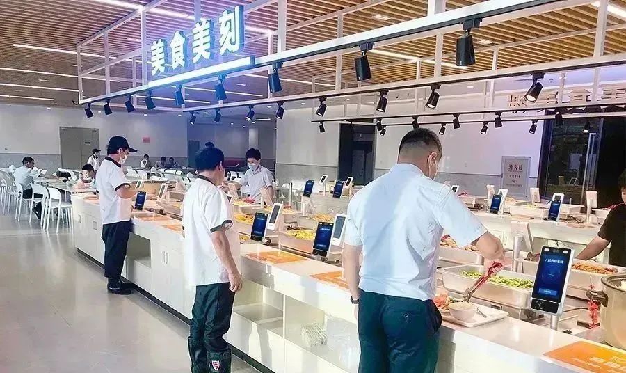 智慧食堂就餐场景